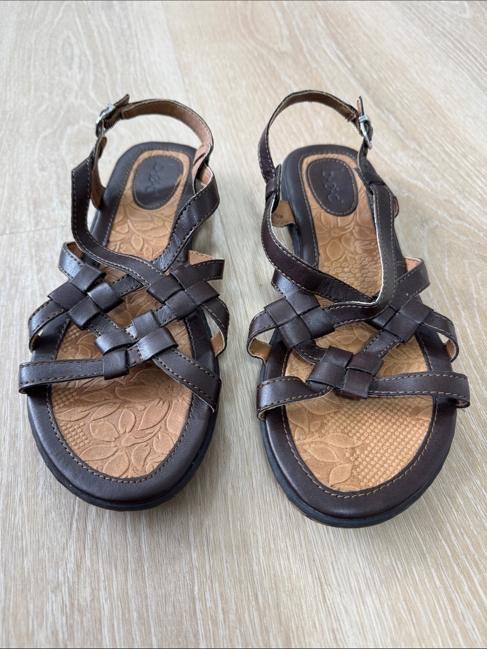 boc Women’s Brown Leather Woven Sandals